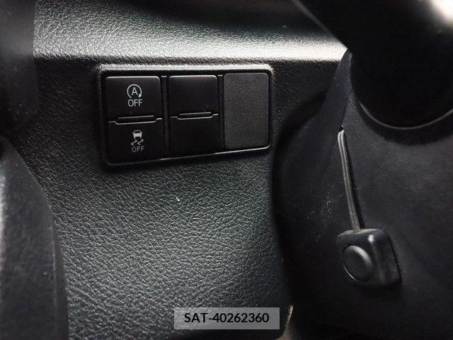 Toyota SIENTA 2018-10 244452-12
