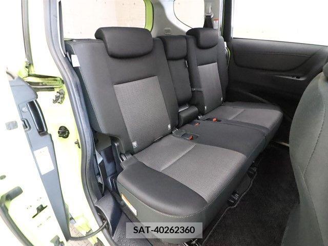 Toyota SIENTA 2018-10 244452-4