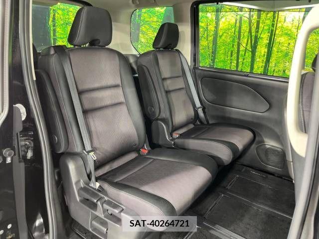 Nissan SERENA 2018-12 324963-9