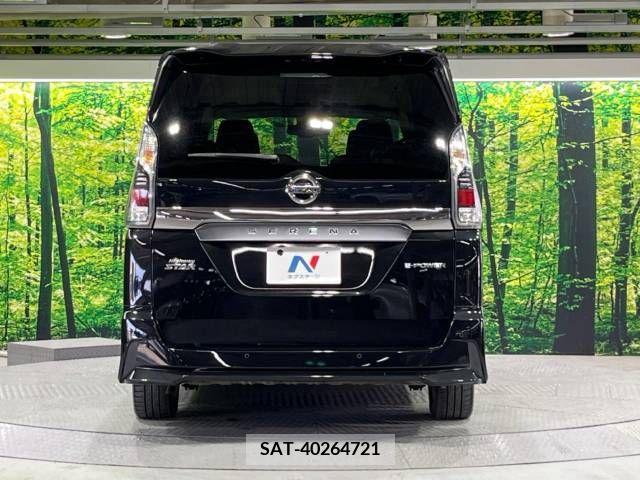 Nissan SERENA 2018-12 324963-16