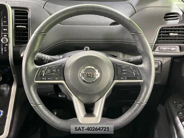 Nissan SERENA 2018-12 324963-12