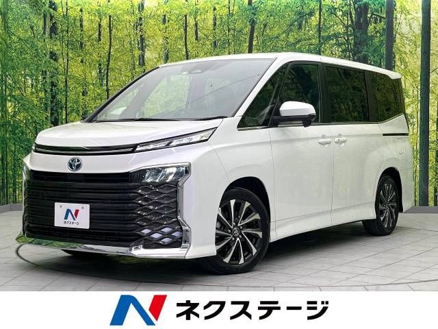 Toyota VOXY HYBRID 2022-10 11435-0