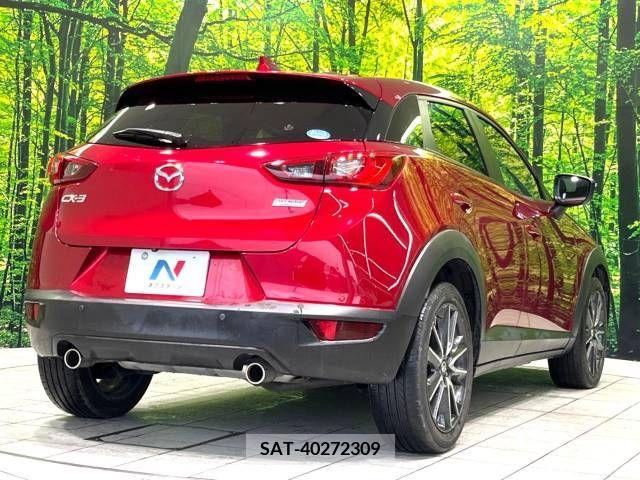 Mazda CX-3 2017-11 216415-17