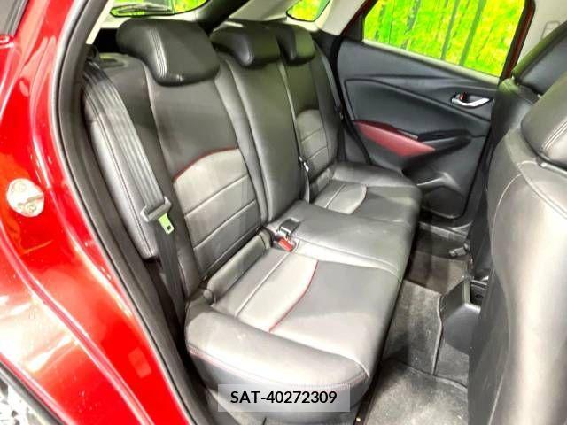 Mazda CX-3 2017-11 216415-9