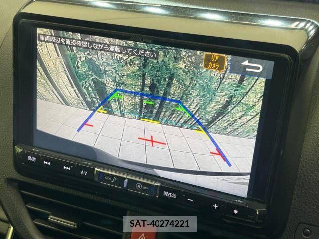 Toyota VOXY 2019-03 231757-6