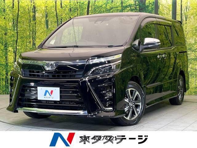Toyota VOXY 2019-03 231757-0