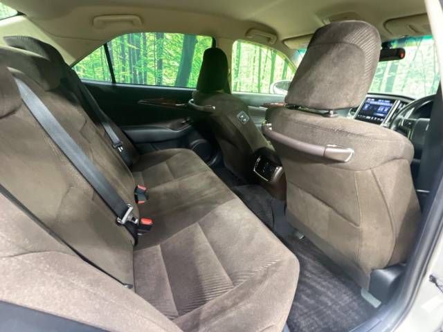 Toyota CROWN SEDAN 2013-03 192968-9