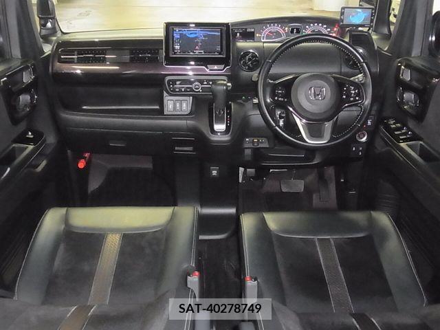 Honda N BOX CUSTOM 2017-12 213227-2