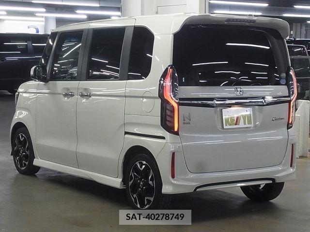 Honda N BOX CUSTOM 2017-12 213227-6