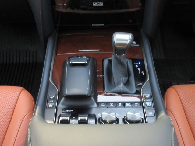 Lexus LX 2019-04 1864-29