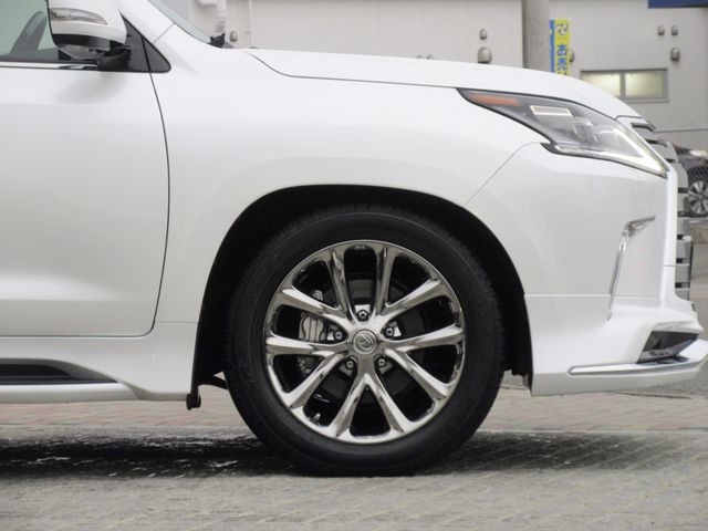 Lexus LX 2019-04 1864-6