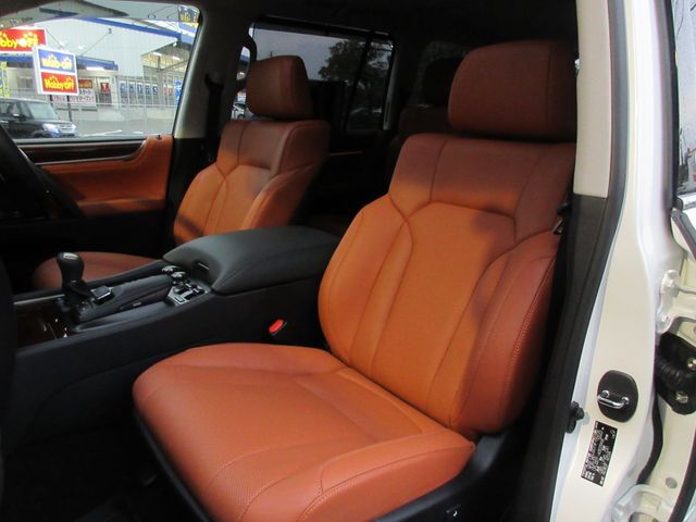 Lexus LX 2019-04 1864-14