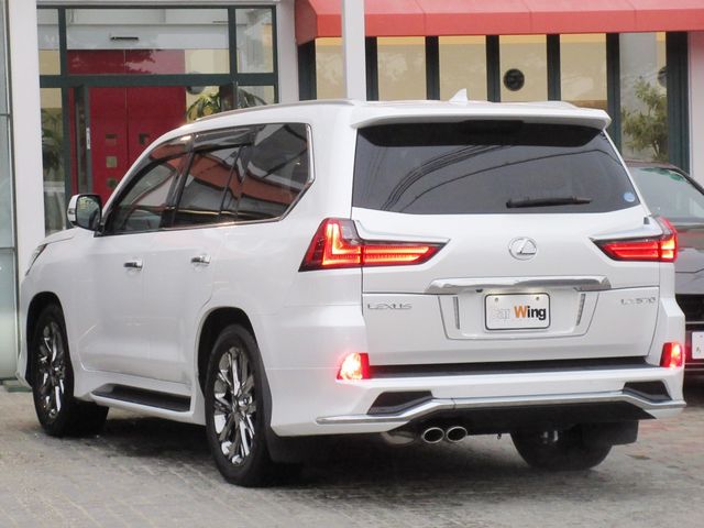 Lexus LX 2019-04 1864-9