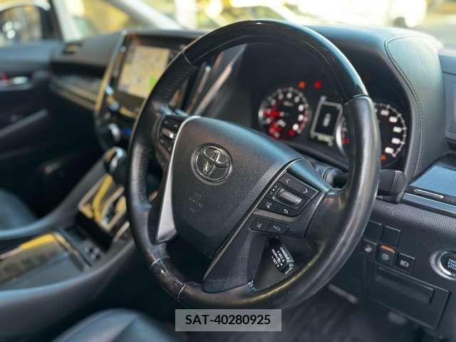 Toyota ALPHARD 2020-10 258868-4