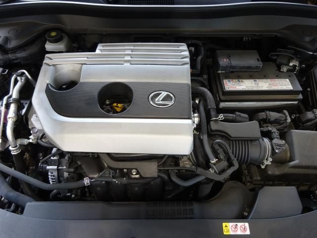 Lexus UX 2020-08 18086-18