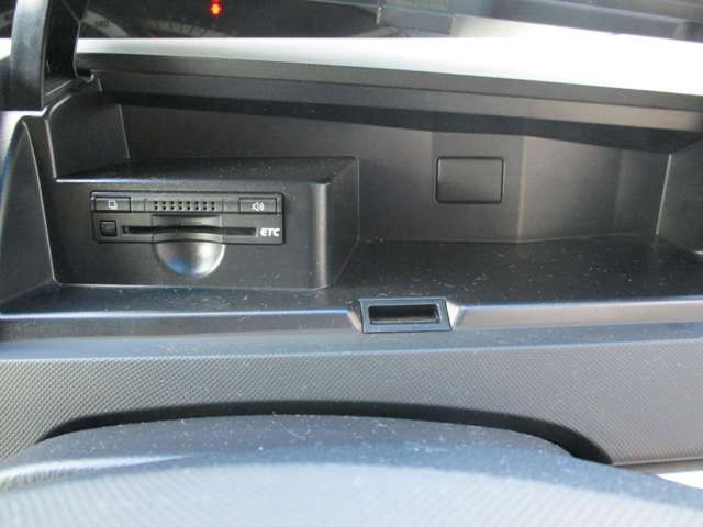 Toyota ESTIMA 2015-03 26599-20