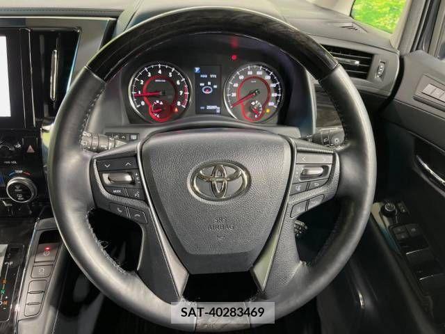 Toyota ALPHARD 2021-05 214984-12