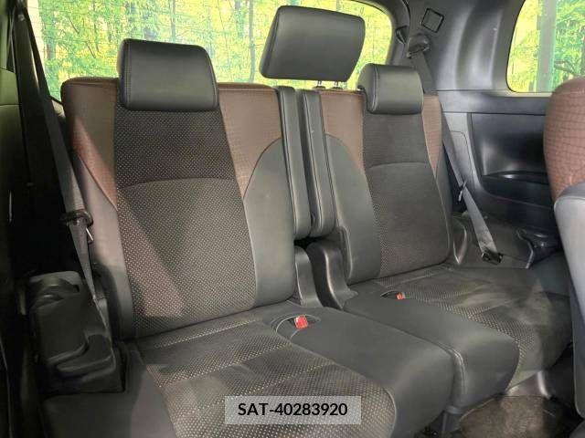 Toyota ALPHARD 2018-02 240256-10