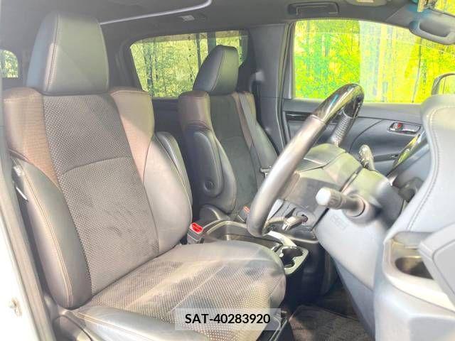 Toyota ALPHARD 2018-02 240256-8