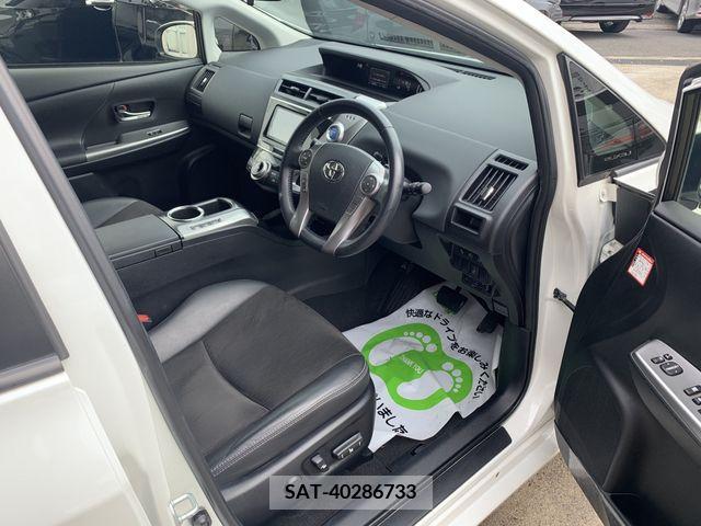 Toyota PRIUS ALPHA 2016-11 282511-2