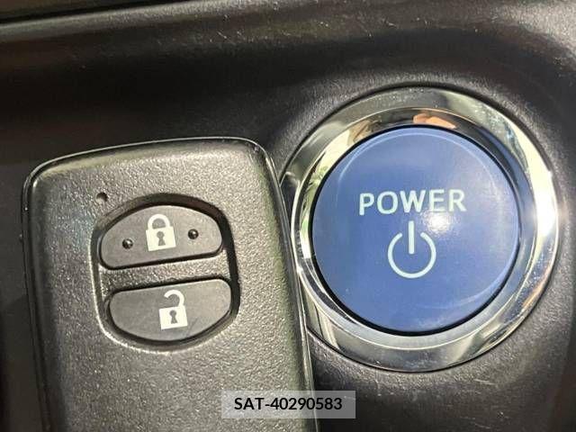 Toyota AQUA 2019-05 347709-4