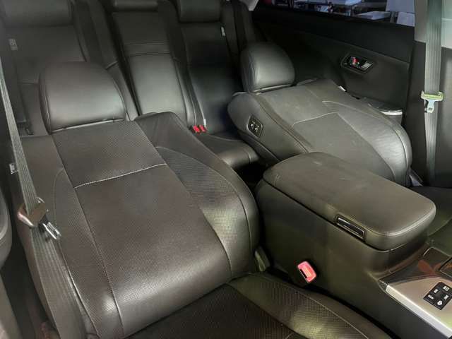 Toyota CROWN SEDAN 2010-06 7454-13