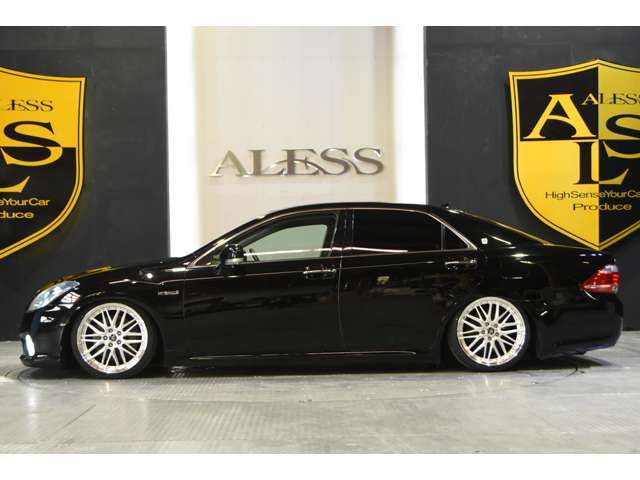 Toyota CROWN SEDAN 2010-06 7454-5
