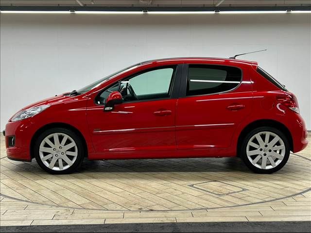 Peugeot 207 2011-09 192960-13