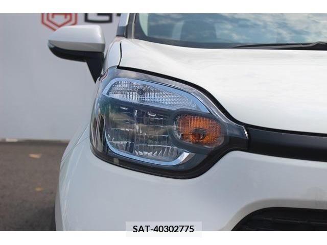 Toyota SIENTA 2022-10 368152-11