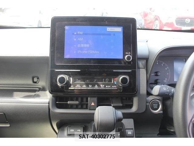 Toyota SIENTA 2022-10 368152-5