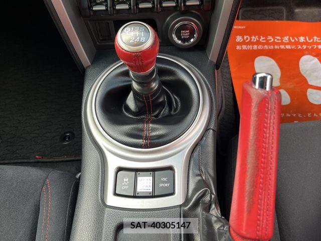 Toyota 86 2013-02 267999-12