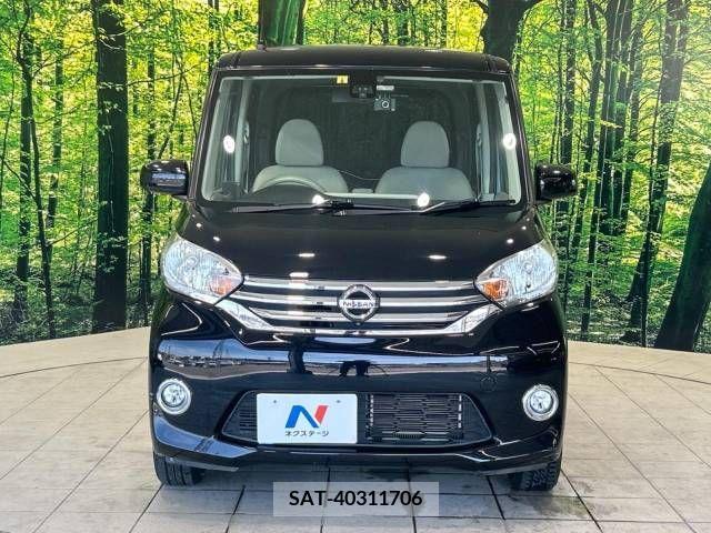 Nissan DAYZ 2015-08 359098-14