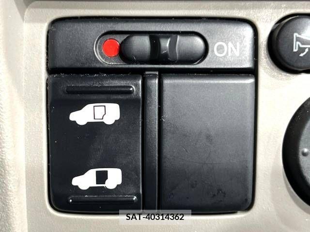 Honda FREED 2011-03 360572-6