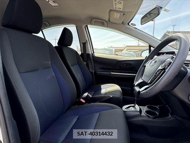 Toyota AQUA 2019-04 292221-15
