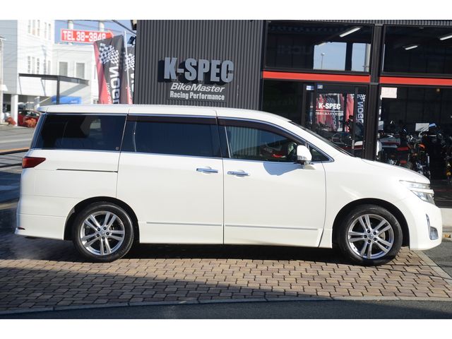 Nissan ELGRAND 2011-07 7809-3