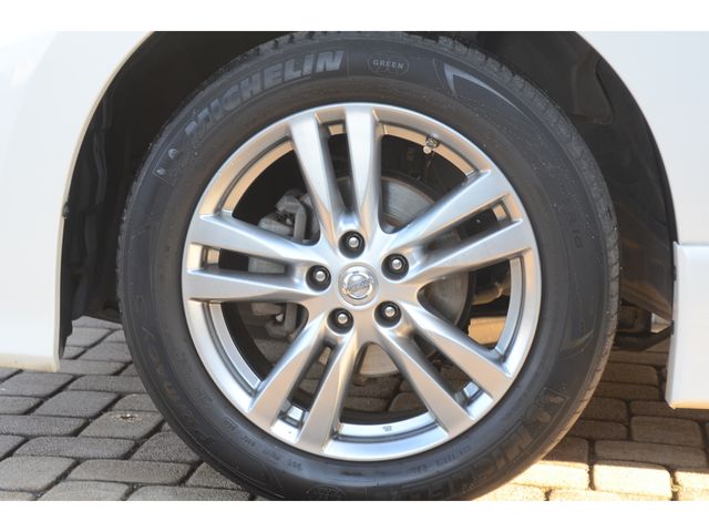 Nissan ELGRAND 2011-07 7809-23