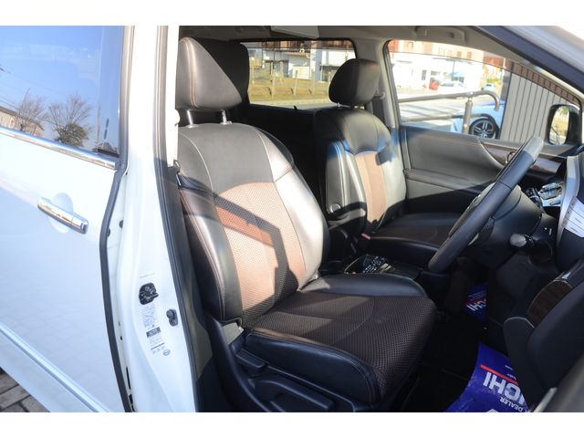 Nissan ELGRAND 2011-07 7809-13