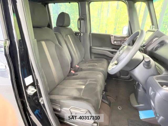 Honda N BOX CUSTOM 2020-02 279058-8
