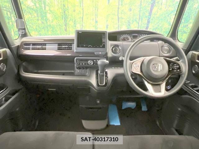 Honda N BOX CUSTOM 2020-02 279058-1