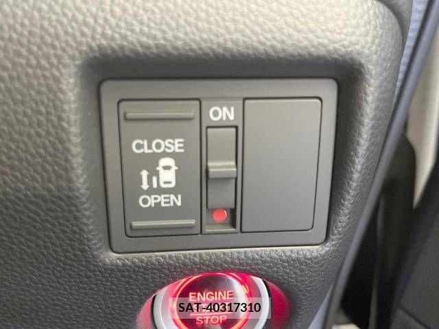 Honda N BOX CUSTOM 2020-02 279058-7
