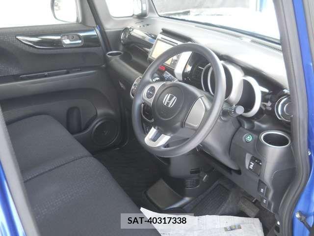Honda N BOX CUSTOM 2017-02 221166-9