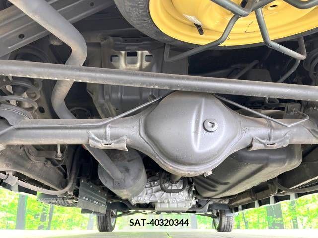 Suzuki EVERY WAGON 2023-01 241524-19