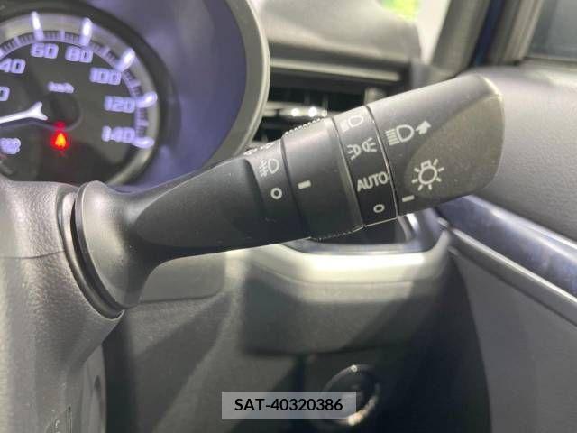 Daihatsu MOVE CUSTOM 2015-03 247539-7