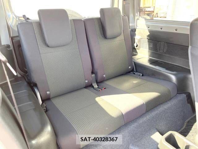 Suzuki JIMNY 2023-11 256517-9