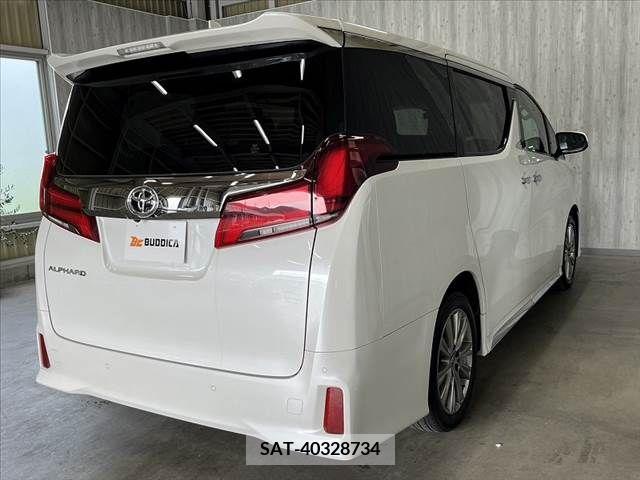 Toyota ALPHARD 2021-09 261932-13