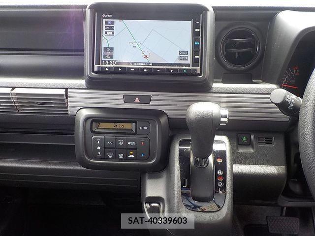 Honda N-VAN 2021-04 372825-10