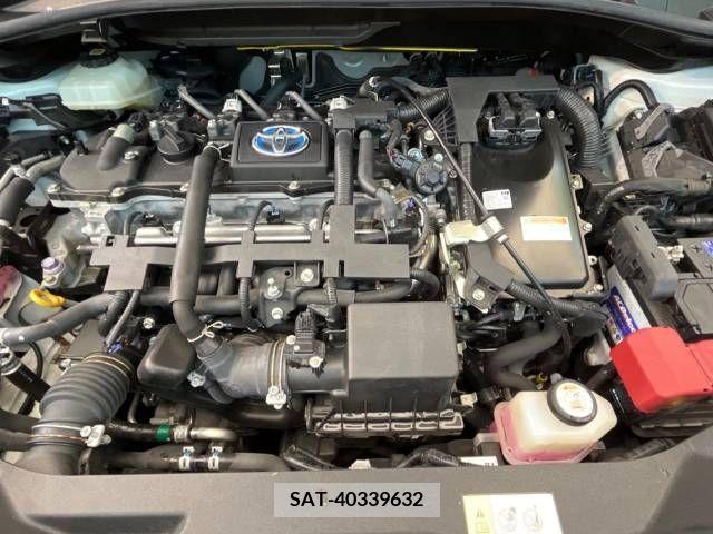 Toyota C-HR 2020-06 264421-18