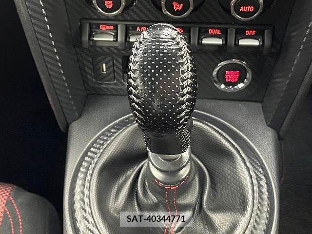 Toyota 86 2014-11 209386-7