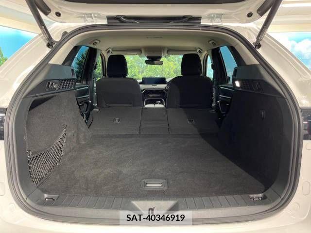 Mazda CX-60 2023-02 215996-10