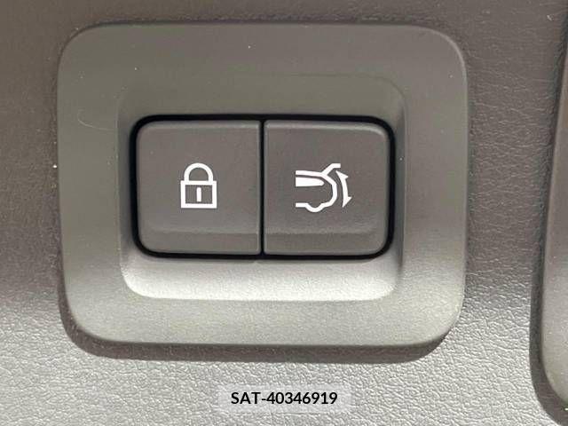 Mazda CX-60 2023-02 215996-6